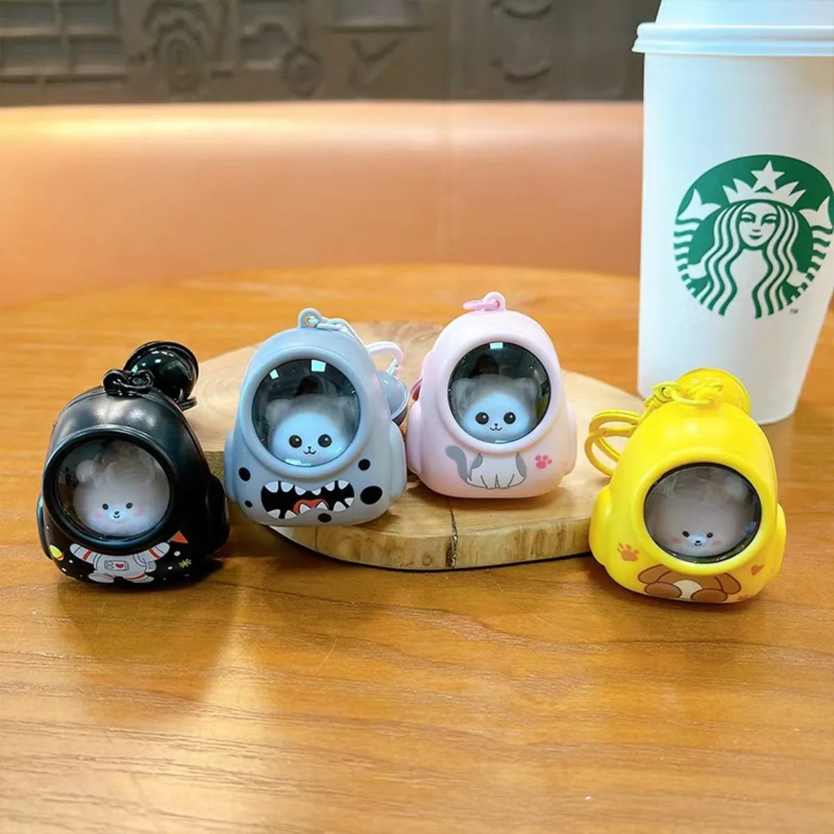 Bear Night Light Keychain – Cute Bag Charm & Pendant