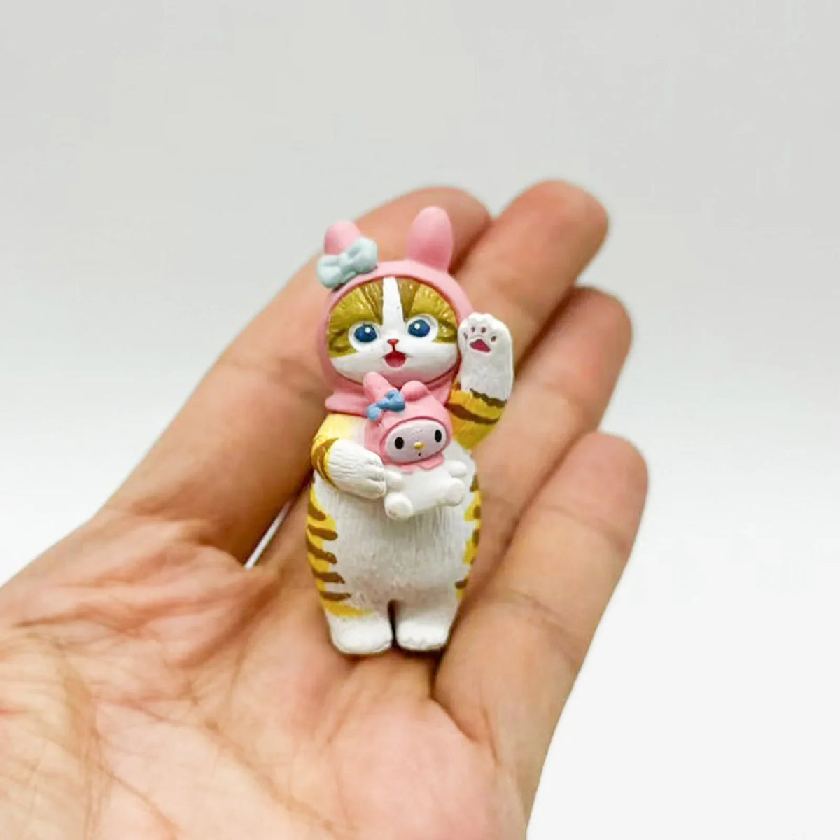 Kawaii Cat Collectible Figure – Cute PVC Model Ornament