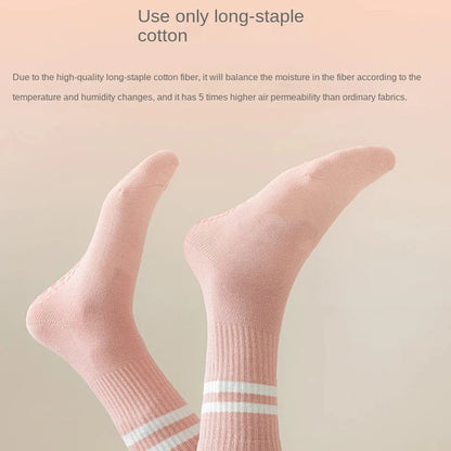 3 Pairs Women Long Yoga Socks Silicone Anti-Slip Grips Non Skid Socks Ideal for Pilates Barre Ballet Dance Home Workout Fitness