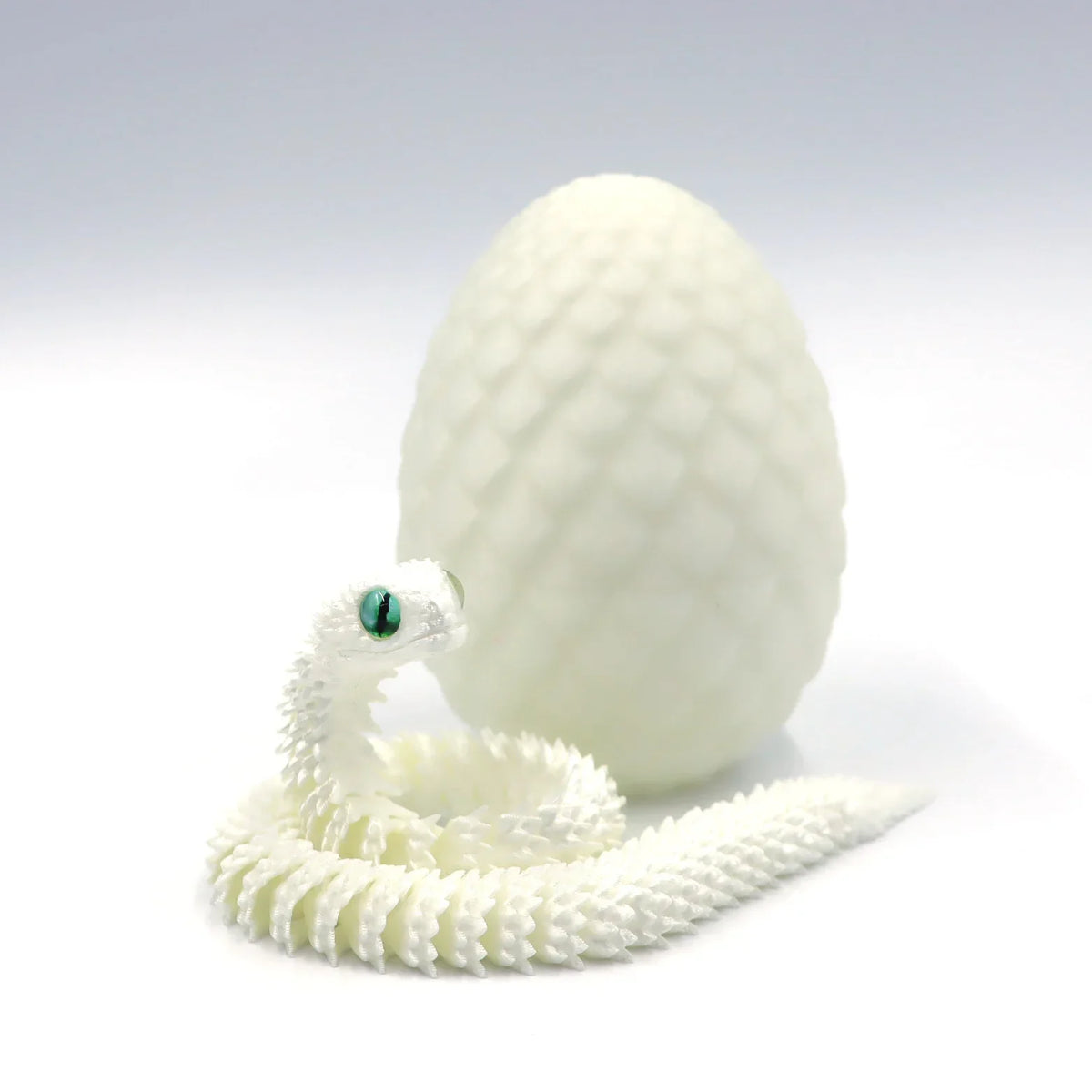 3D Printed Snake Toy – Movable Figure with Egg Ornament