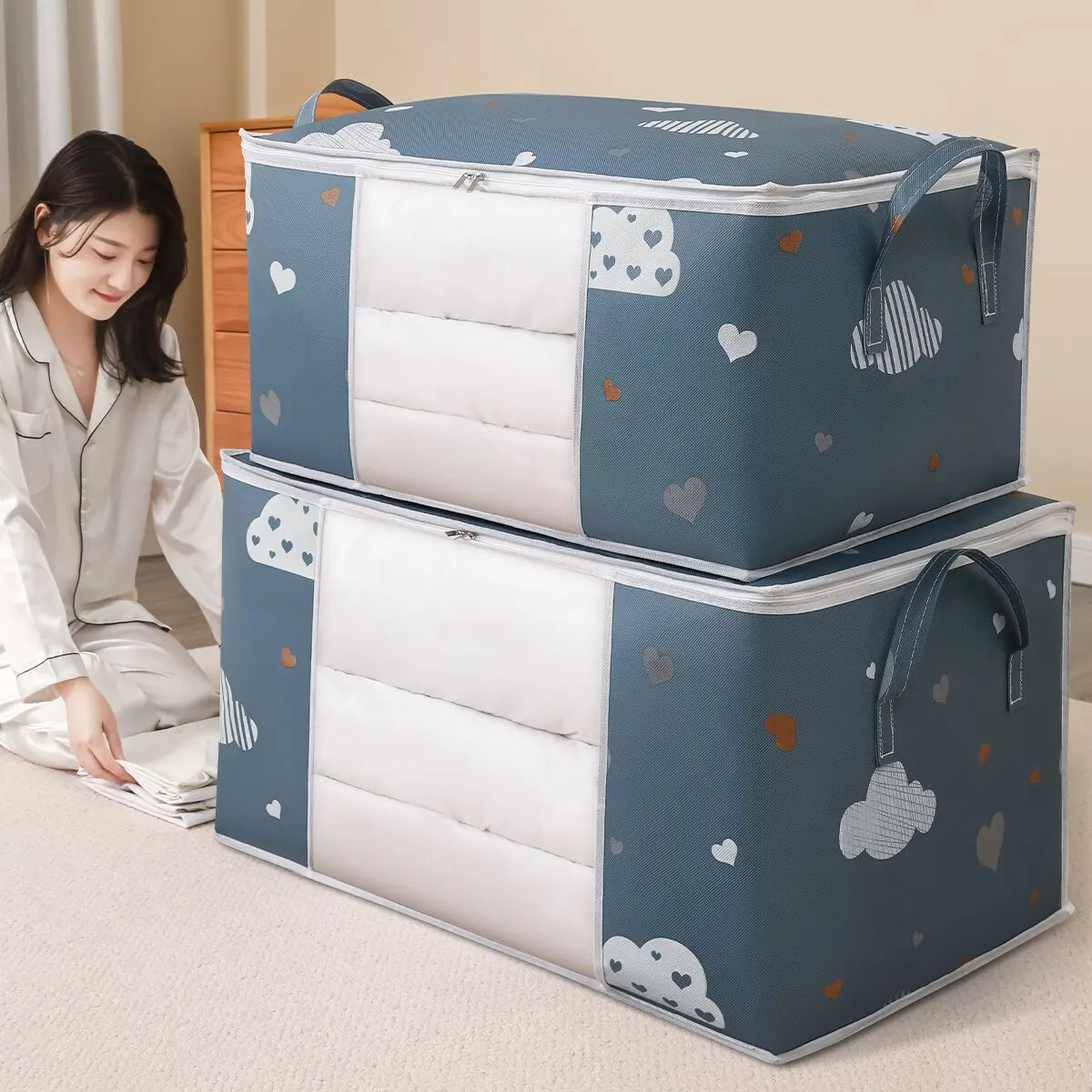 Large Clothes Storage Bag Organizer for Blankets & Bedding