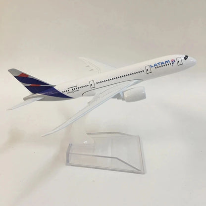 16cm B787 Aircraft Model – 1:400 Scale Diecast with Base
