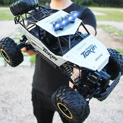 4WD RC Off-Road Climbing Truck with Suspension and LED Lights