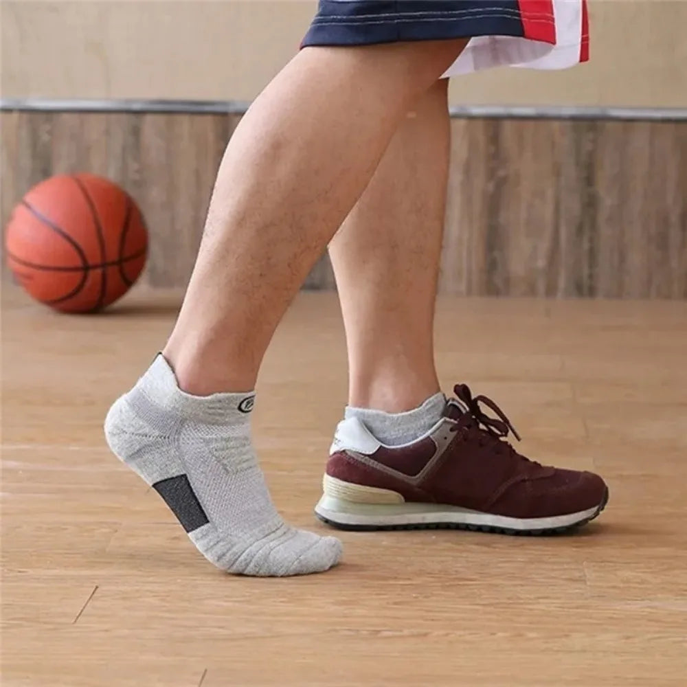 3 Pairs Breathable Mesh Athletic Terry Socks Cushioned Moisture-managing and Durable Reduces Foot for Running Hiking & Sports