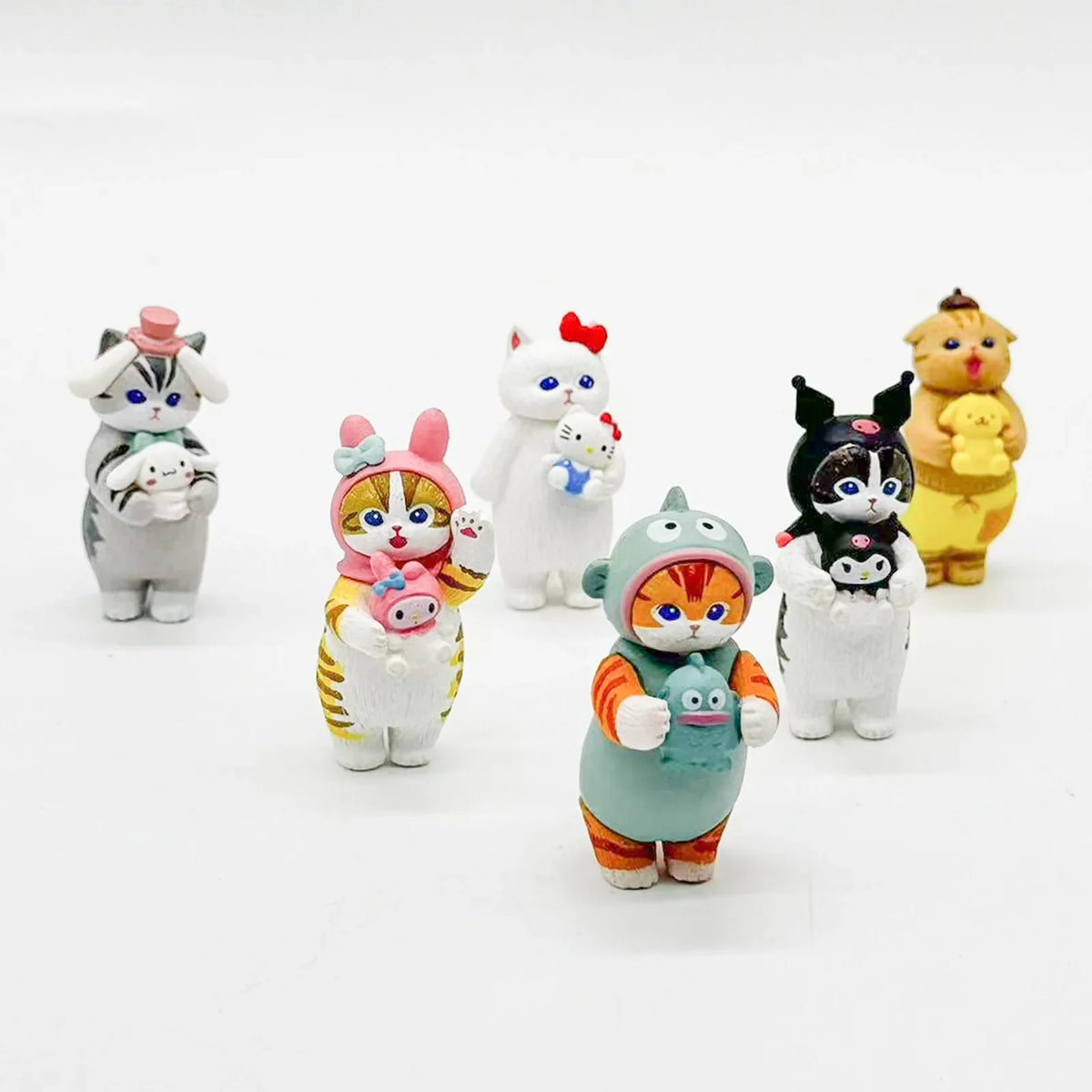 Kawaii Cat Collectible Figure – Cute PVC Model Ornament