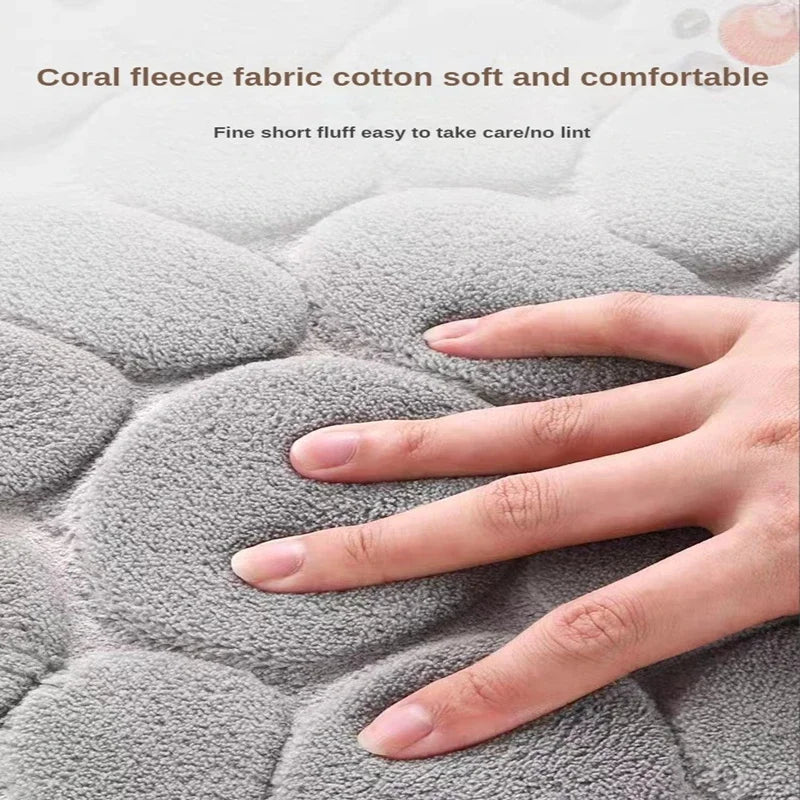 Non Slip Bathroom Mat – Absorbent Quick Drying Bath Floor Mat