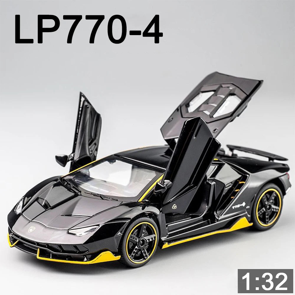 1:32 Diecast Car Model – Alloy Pull Back Light & Sound Toy