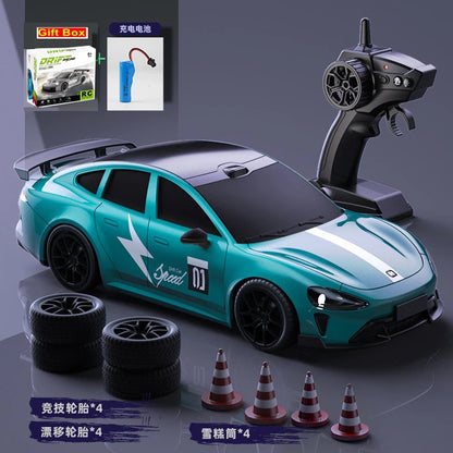 1:24 Scale RC Drift Racing Car with LED Lights and 4WD