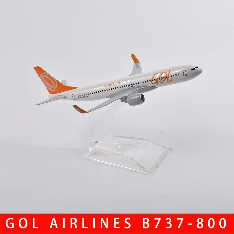 1:400 Scale 737-800 Diecast Airplane Model – 16cm