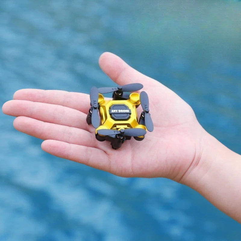 Mini Folding Drone – 4-Channel Remote Control Quadcopter