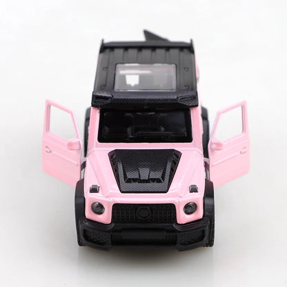 Diecast Toy Car – 1:43 Scale Metal Pull Back Off-Road Vehicle