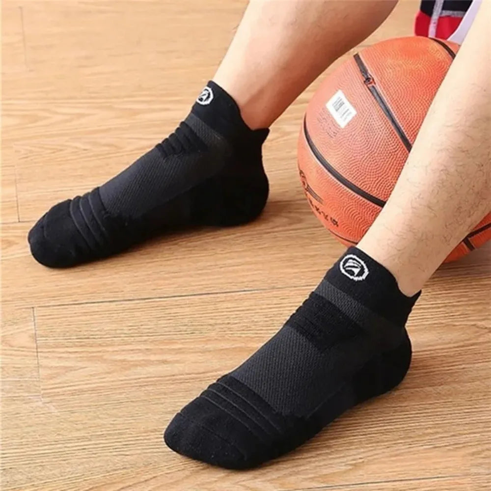 3 Pairs Breathable Mesh Athletic Terry Socks Cushioned Moisture-managing and Durable Reduces Foot for Running Hiking & Sports