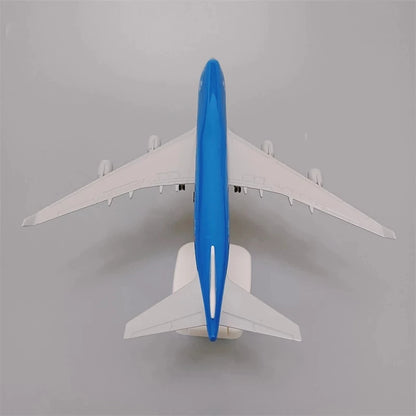 1:400 Diecast Boeing 747 Model Airplane with Landing Gear