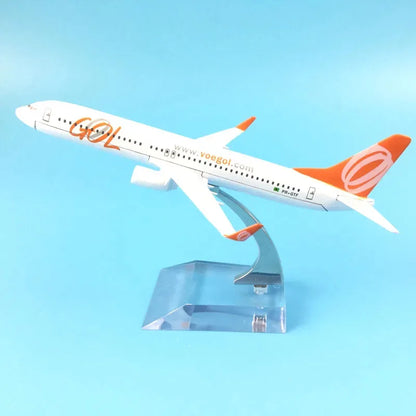 1:400 Scale 737-800 Diecast Airplane Model – 16cm
