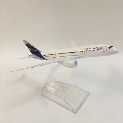 16cm B787 Aircraft Model – 1:400 Scale Diecast with Base