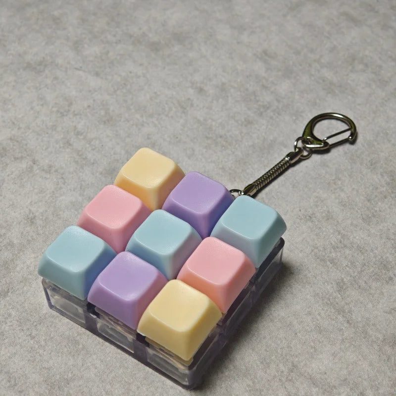 Keyboard Fidget Toy – Portable Keychain Stress Relief Toy